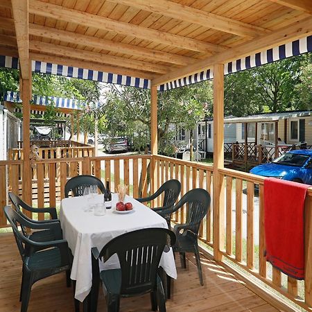 Albatross Mobile Homes On Camping Baia Verde Manerba del Garda Zewnętrze zdjęcie
